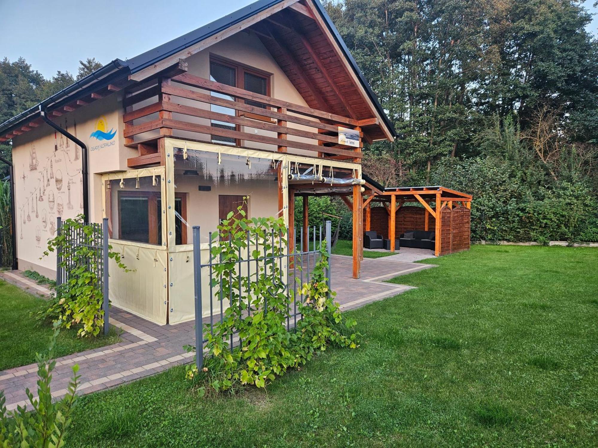 Villa Osada Cztery Pory Roku -Dom Lato Kopalino Exterior foto